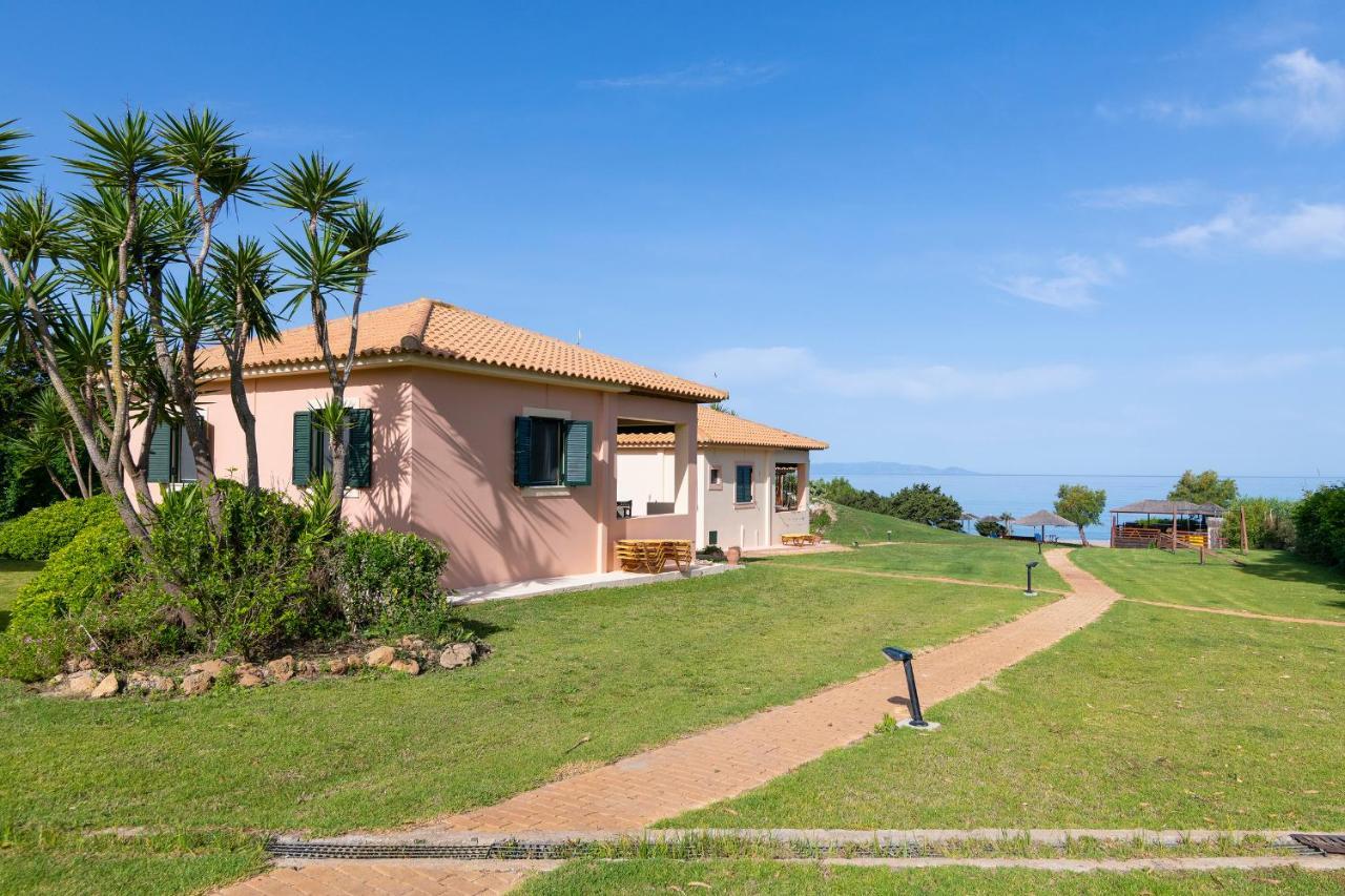 Analipsi Beach Front Villas - Happy Rentals Kástro Tornéze المظهر الخارجي الصورة